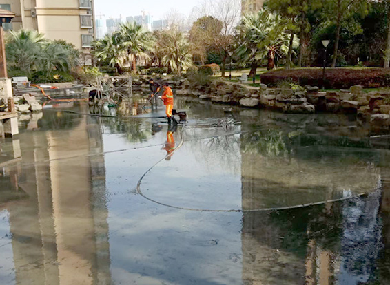 雷山景观池淤泥清理